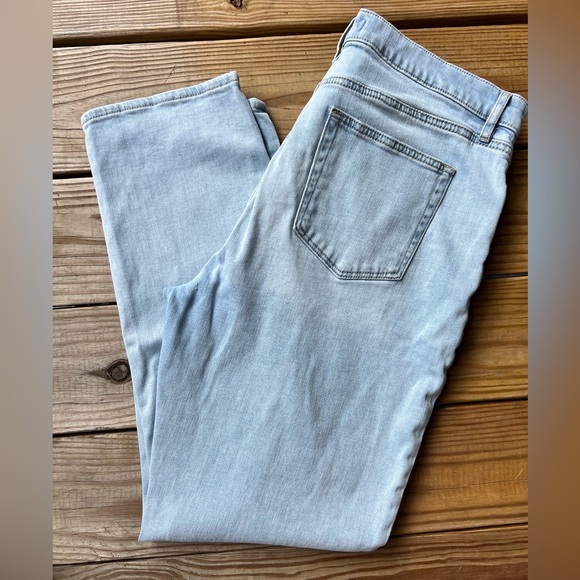 Loft The Girlfriend Light Wash Jeans - women’s size 14/32 - Picture 7 of 10